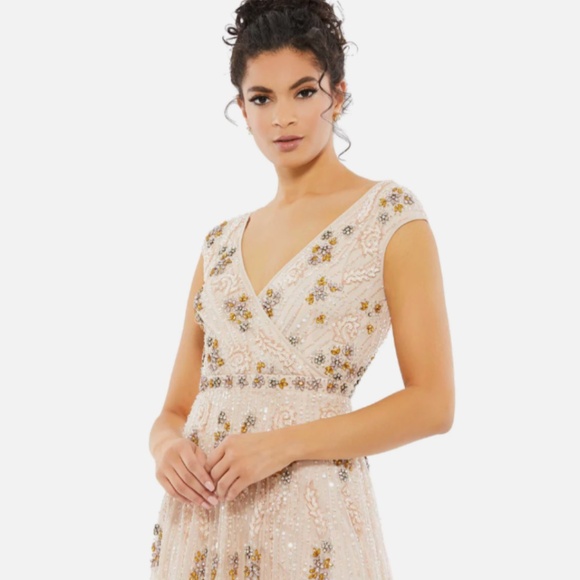 MAC DUGGAL 93575 EMBELLISHED FLORAL WRAP OVER CAP SLEEVE A-LINE BLUSH GOWN sz 10 - Picture 6 of 10